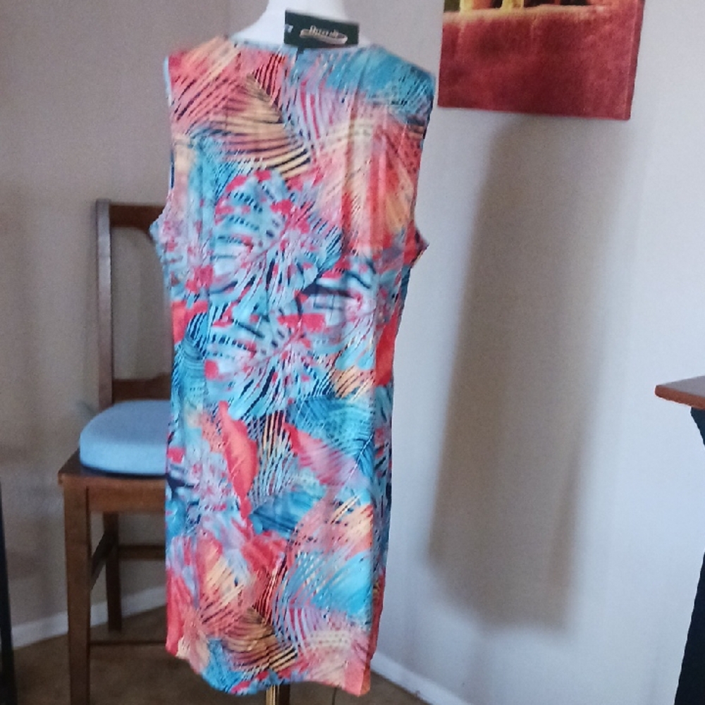NWT- Sleeveless Tropical Print Shift Dress - Multicolor - Picture 8 of 13